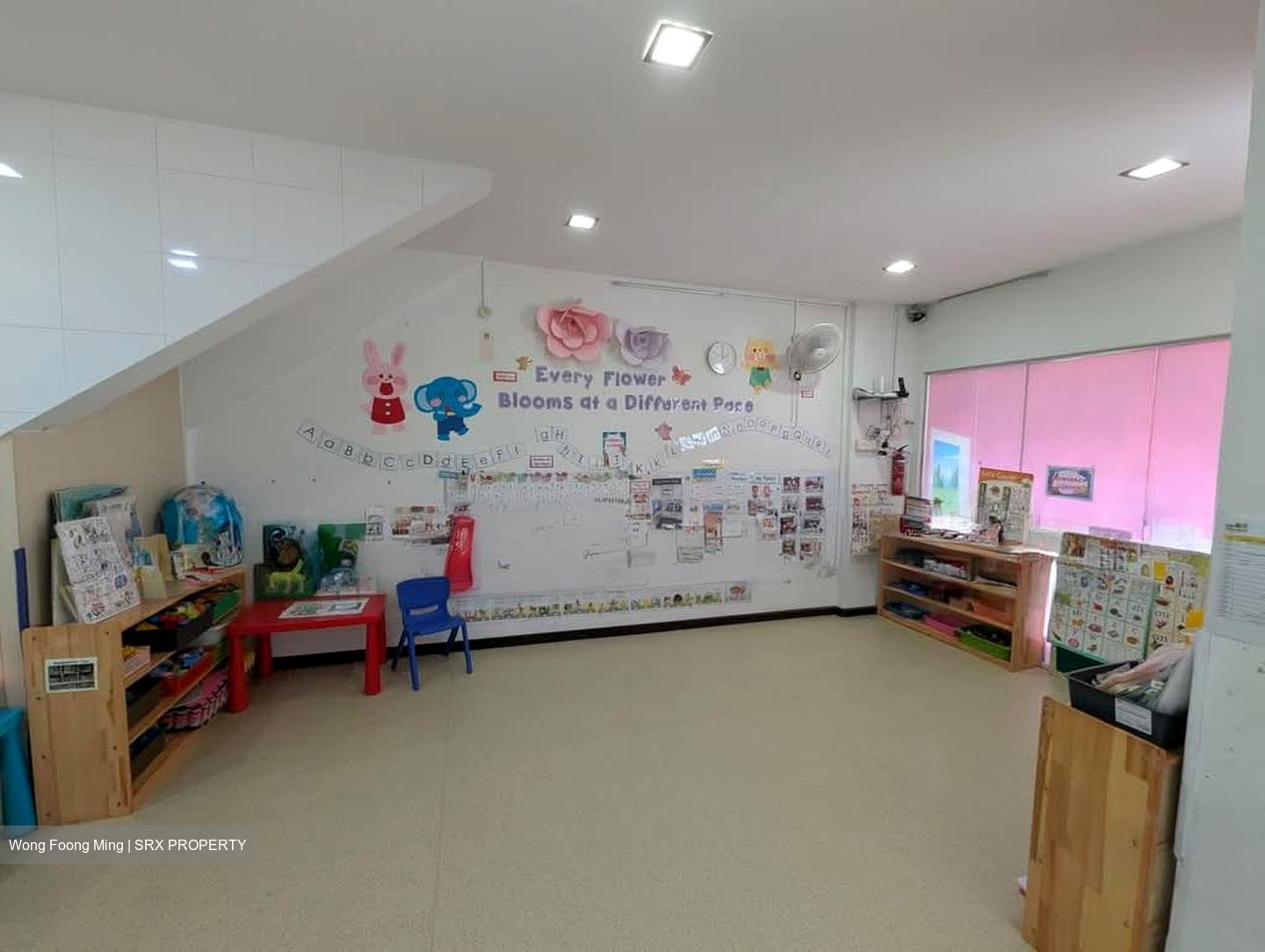 Hougang Street 22 (D19), Shop House #529627941